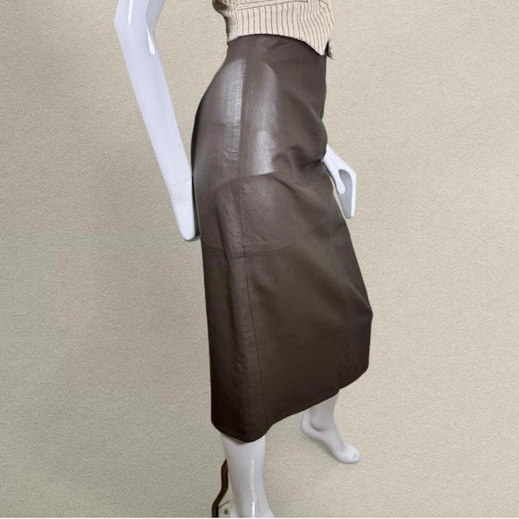 Vintage Vakko Genuine Leather Midi Skirt - Taupe/Mushroom - Made in USA - Size 4 - Picture 4 of 8